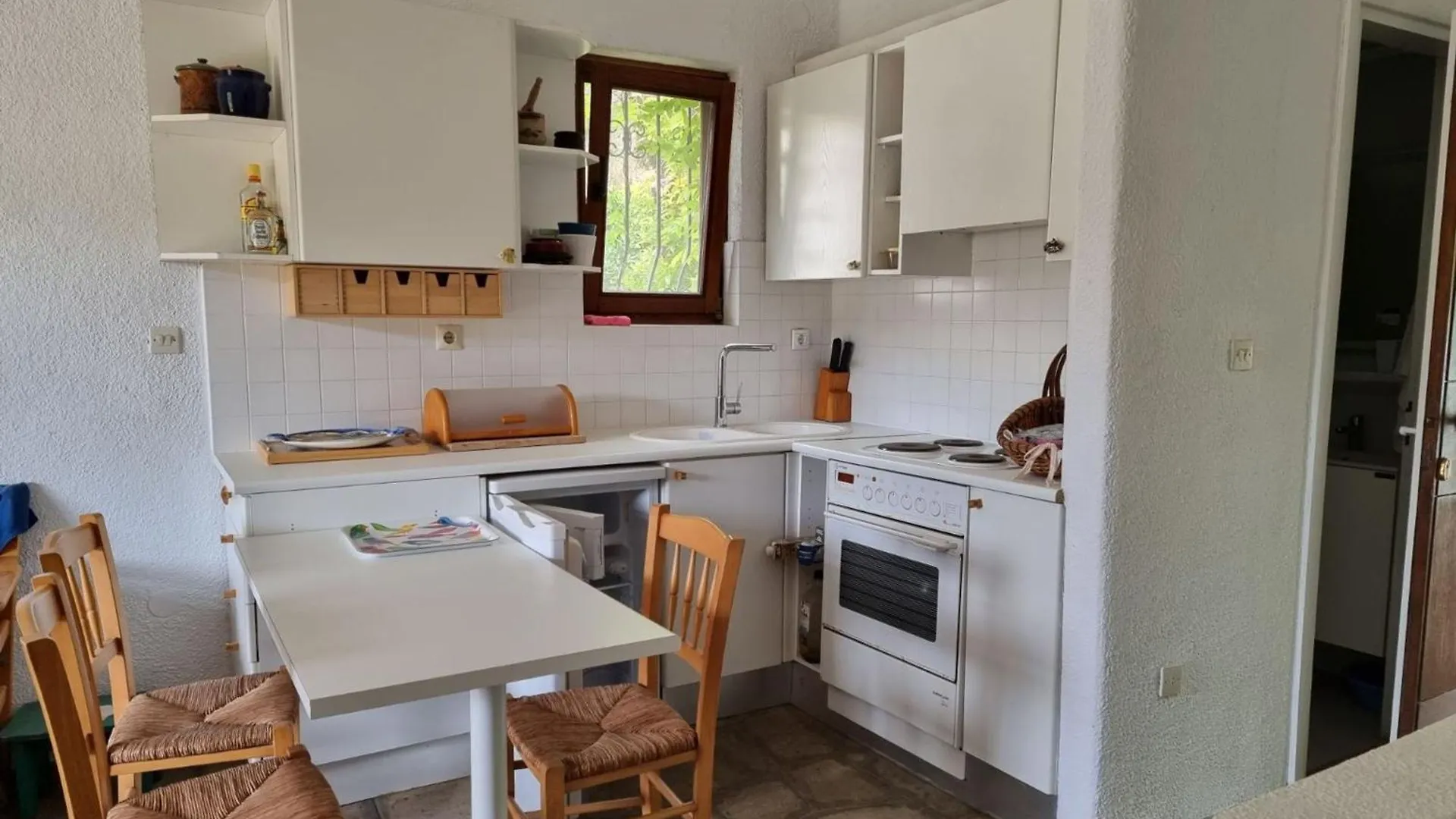 Maisonette With Garden Under The Elani Pines