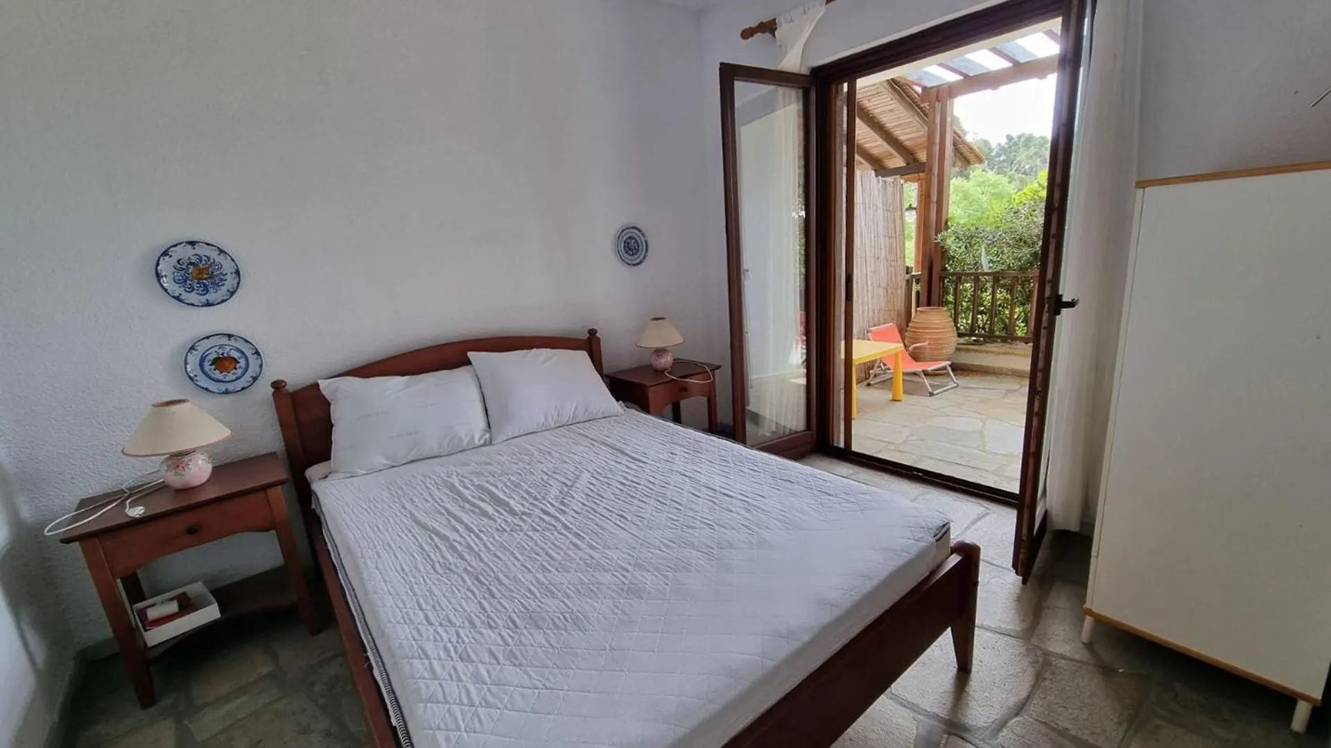 펜션 Maisonette With Garden Under The Elani Pines 그리스