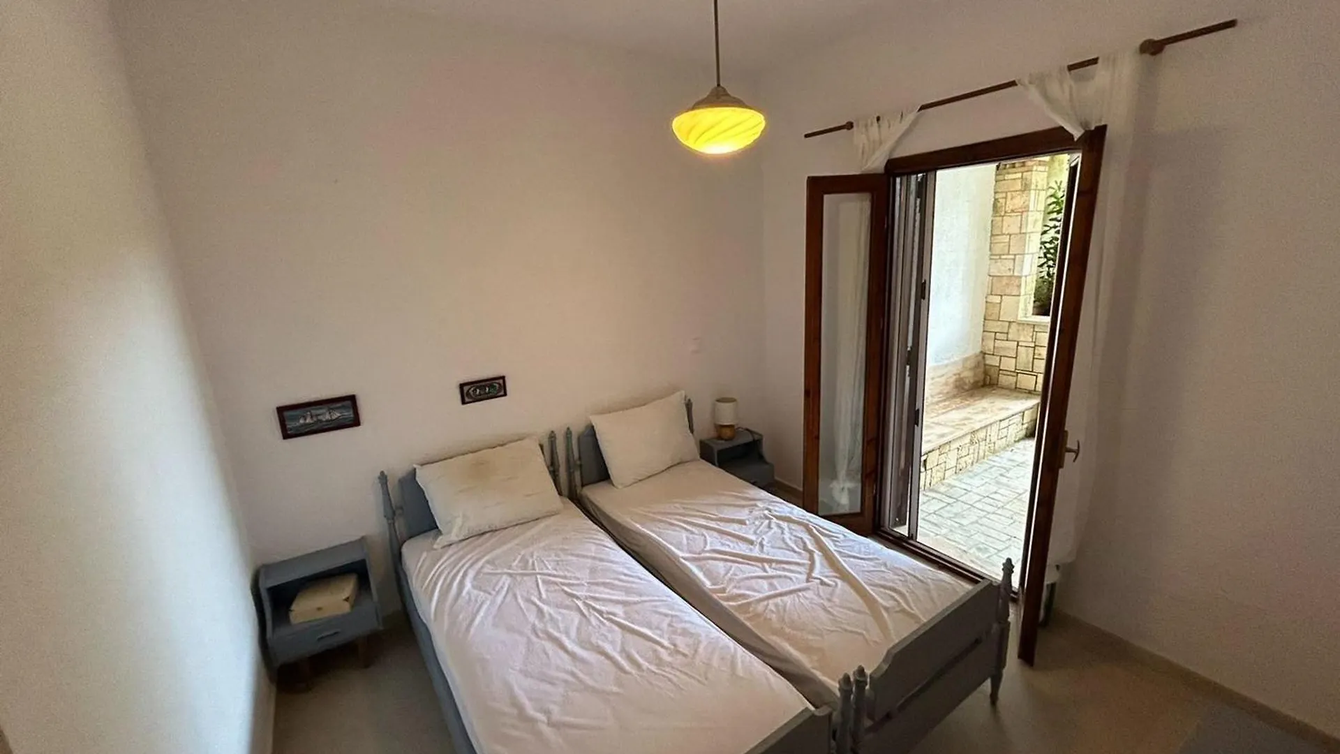 Maisonette With Garden Under The Elani Pines 펜션
