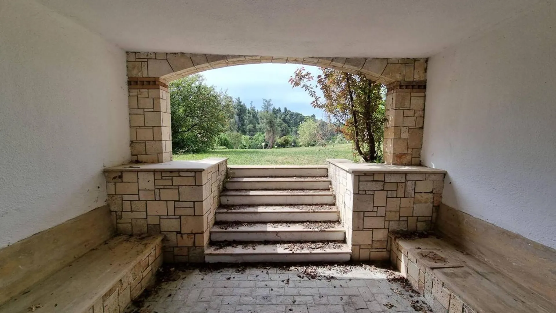 Maisonette With Garden Under The Elani Pines