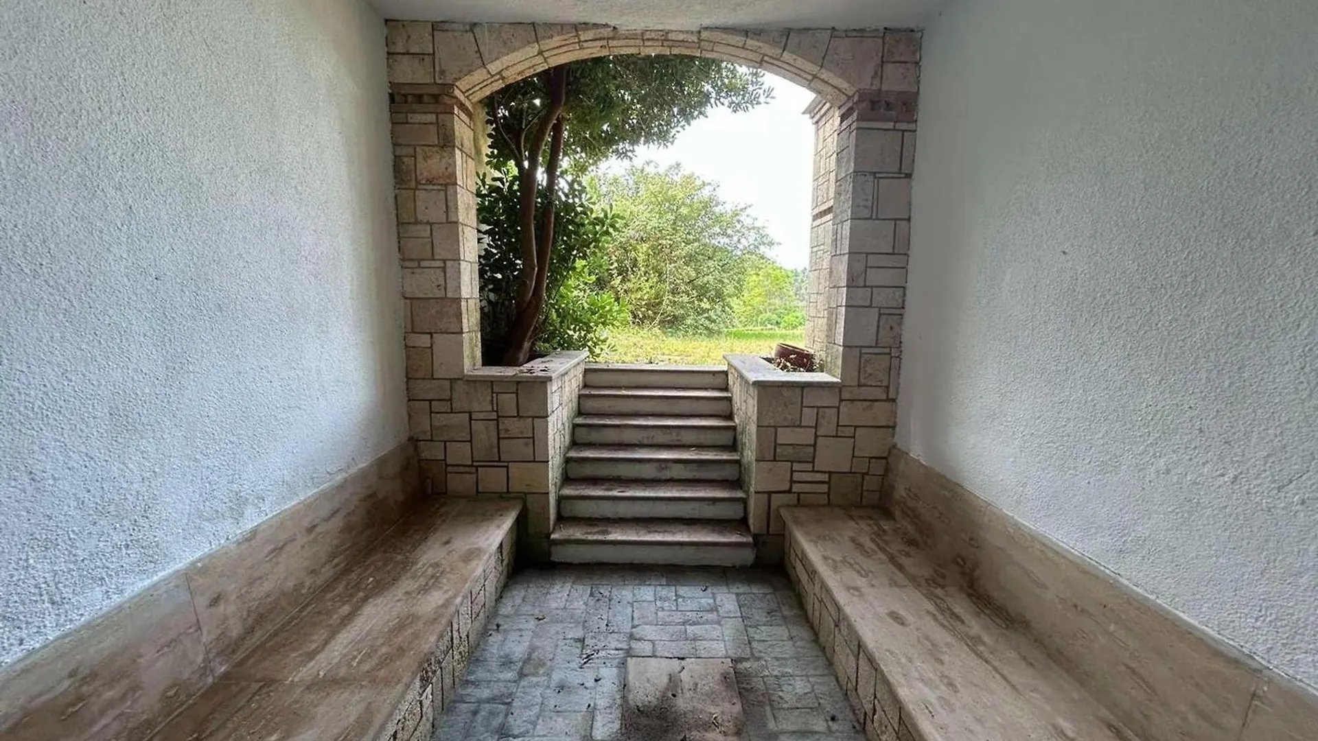 Maisonette With Garden Under The Elani Pines 펜션