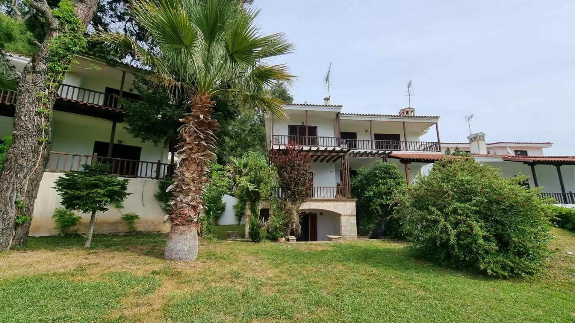 Maisonette With Garden Under The Elani Pines 0*,