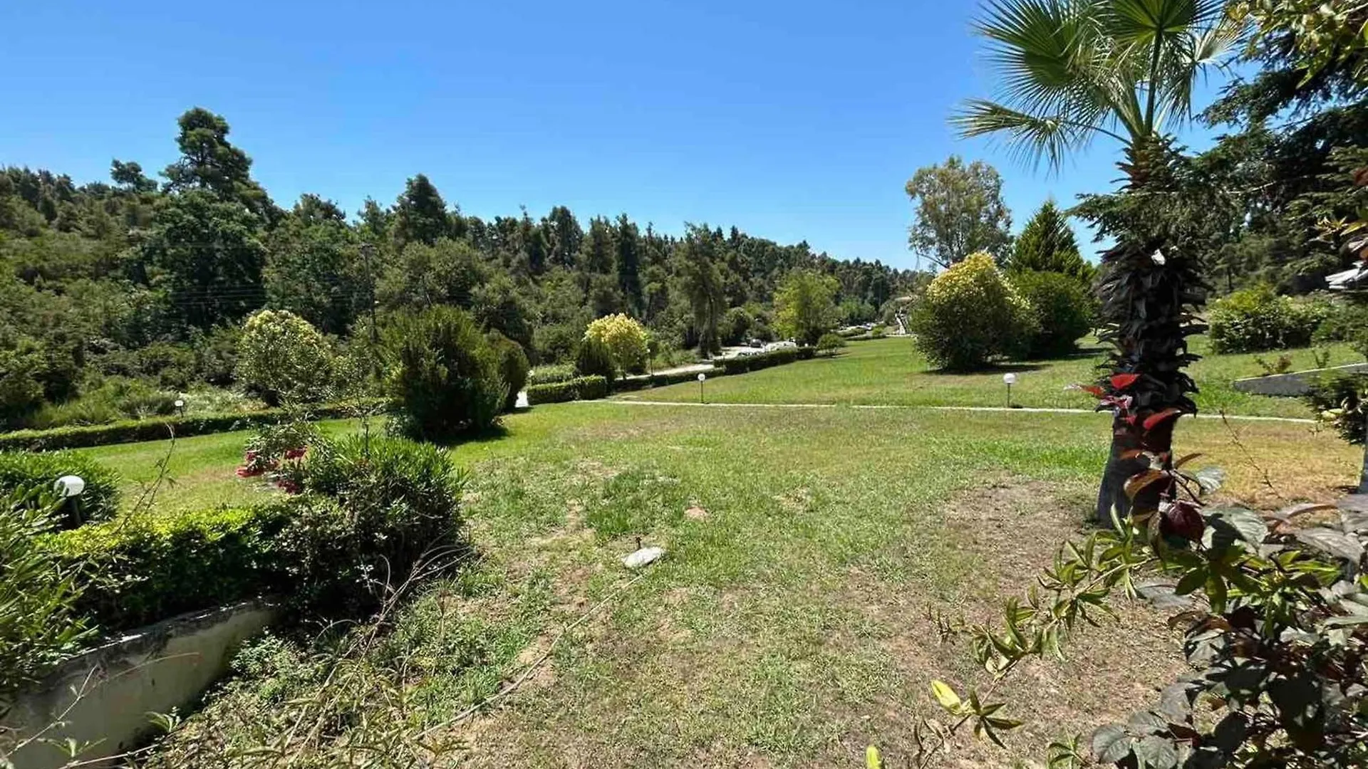Maisonette With Garden Under The Elani Pines 0*,
